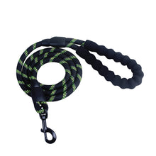Cargar imagen en el visor de la galería, Pet Reflective Traction Rope Cotton Handle
