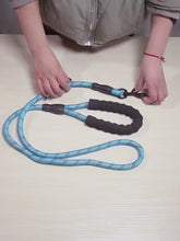 Cargar y reproducir el video en el visor de la galería, Pet Reflective Traction Rope Cotton Handle
